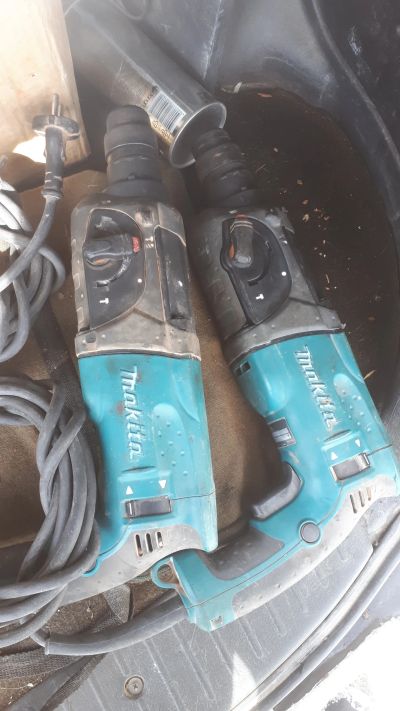 Лот: 20227884. Фото: 1. Makita hr2470. Электроинструмент