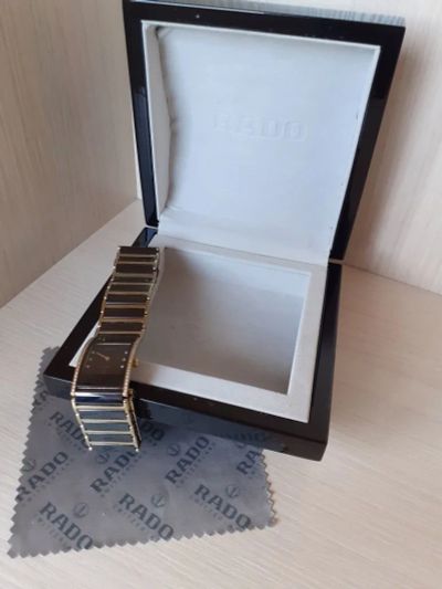 Лот: 16620471. Фото: 1. Часы женские Rado Dia Star 160... Оригинальные наручные часы