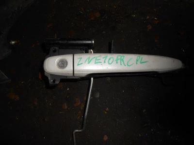 Лот: 20895474. Фото: 1. Ручка двери Toyota Wish ZNE10G... Кузов