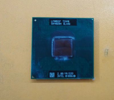 Лот: 17320004. Фото: 1. Б/У процесор Intel Pentium Dual... Процессоры