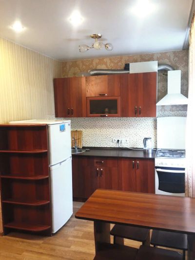 Лот: 14622058. Фото: 1. Квартира в аренду. В центре города... Квартиры, гостиницы
