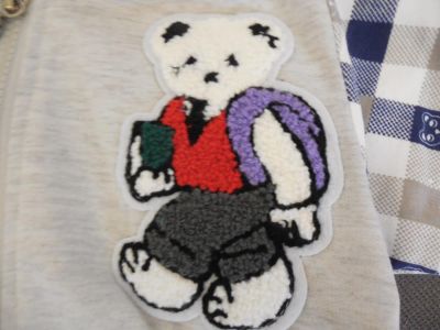 Лот: 4825979. Фото: 1. костюм с мишками.предновогодний... Костюмы, пиджаки, комбинезоны