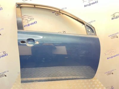 Лот: 25065035. Фото: 1. дверь боковая toyota corolla ZRE151L. Двигатель и элементы двигателя