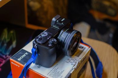 Лот: 15958501. Фото: 1. Sony a6000+Sony 16-50 PZ OSS. Цифровые беззеркальные со сменной оптикой