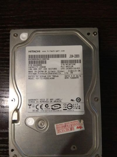 Лот: 14427491. Фото: 1. Жесткий диск Hitachi 250GB SATA-III. Жёсткие диски