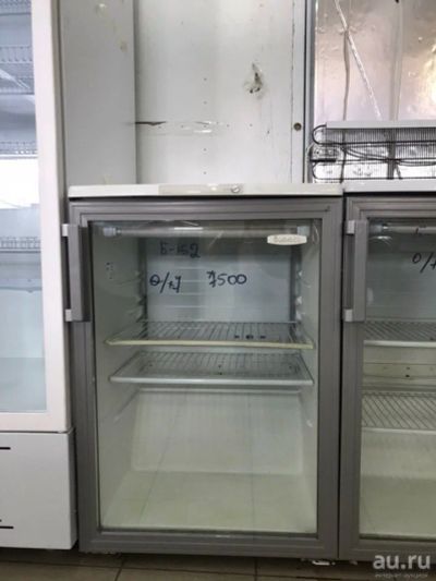 Лот: 13802526. Фото: 1. Холодильный шкаф барный Бирюса... Холодильное