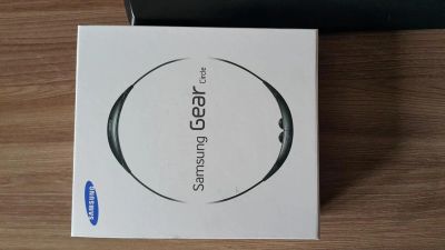 Лот: 5294216. Фото: 1. Samsung Gear Circle Bluetooth... Красноярск
