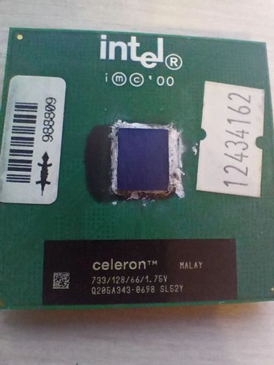 Лот: 21107289. Фото: 1. Процессор Intel Celeron 733 Socket... Процессоры