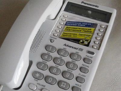Лот: 968952. Фото: 1. телефон Panasonic KX-TS2365RUW. Проводные телефоны