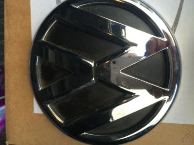 Лот: 5919091. Фото: 1. Эмблема Volkswagen. Кузов