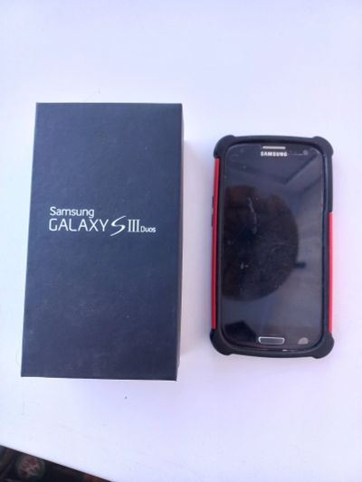 Лот: 24865858. Фото: 1. Samsung Galaxy S3 Duos (GT-I93001... Смартфоны