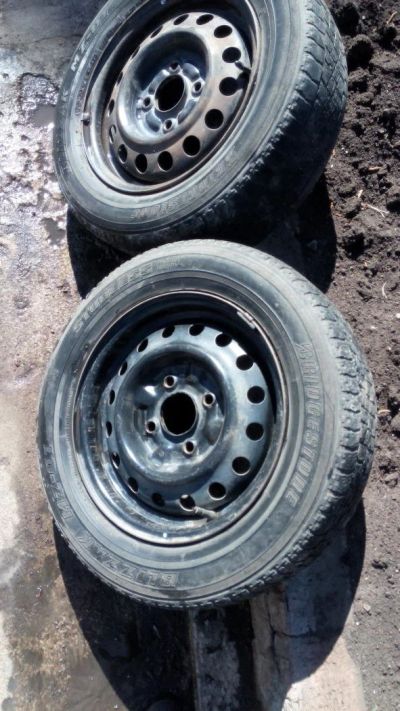 Лот: 9758903. Фото: 1. Колёса Bridgestone 185/65R14 на... Шины на дисках