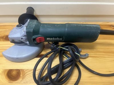Лот: 19333763. Фото: 1. Болгарка metabo w 750-125. Электроинструмент