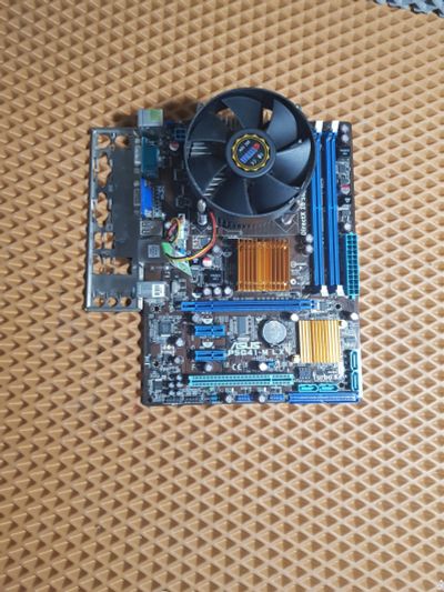 Лот: 20179848. Фото: 1. Материнская плата Asus P5G41-M... Материнские платы