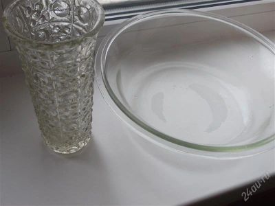 Лот: 2005640. Фото: 1. Одним лотом ваза и чашка цена... Другое (посуда, кухонная утварь)