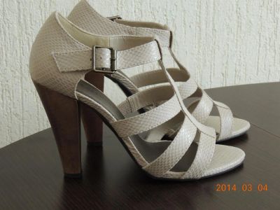 Лот: 3796062. Фото: 1. Босоножки. Босоножки