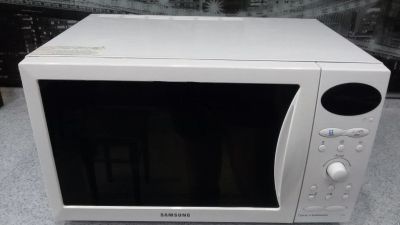 Лот: 9935023. Фото: 1. Микроволновая печь Samsung C-100... Микроволновки, мини-печи