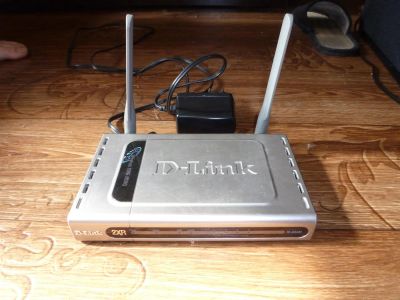 Лот: 3939339. Фото: 1. роутер D-link di-634M. WiFi, Bluetooth адаптеры