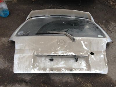 Лот: 7260239. Фото: 1. крышка багажника Mazda Demio DW3W... Кузов