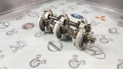 Лот: 23591026. Фото: 1. Вал коромысел Nissan Skyiline... Двигатель и элементы двигателя