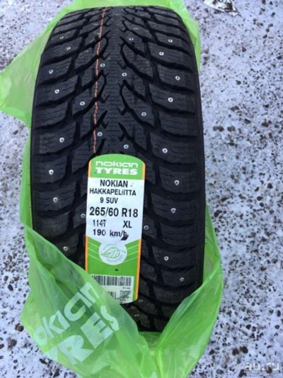 Лот: 11815881. Фото: 1. nokian hkpl 9 r17. Шины