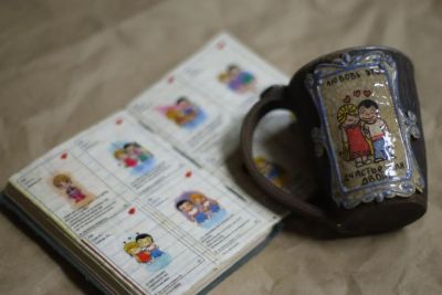 Лот: 9404657. Фото: 1. Кружечки "Love is". Керамика