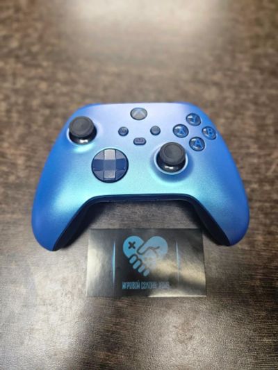 Лот: 21381359. Фото: 1. Оригинальный геймпад для Xbox... Аксессуары для игровых приставок, консолей, геймпады