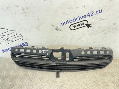 Лот: 25513118. Фото: 1. решетка радиатора toyota Corolla... Двигатель и элементы двигателя