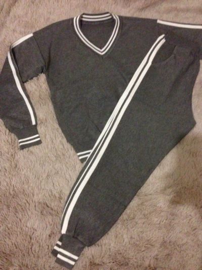 Лот: 10678307. Фото: 1. костюм трикотажный женский стильный. Костюмы