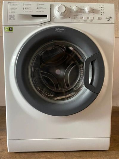 Лот: 17891567. Фото: 1. Стиральная машинка Hotpoint Ariston... Стиральные машины