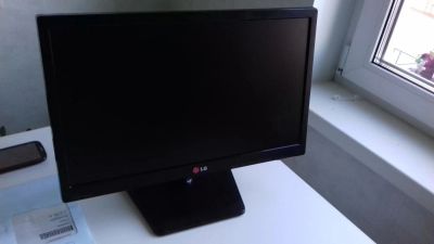 Лот: 9844415. Фото: 1. монитор Flatron LED монитор LG... ЖК-мониторы