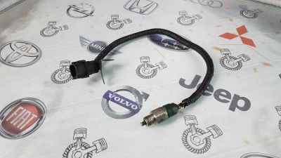 Лот: 23585410. Фото: 1. Датчик заднего хода Nissan Primera... Электрооборудование