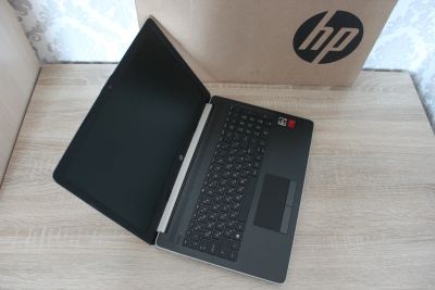 Лот: 16027870. Фото: 1. 15.6" Ноутбук HP 15-db0090ur золотистый... Ноутбуки