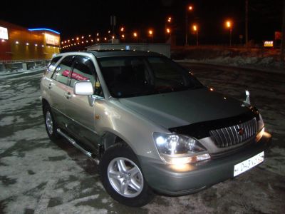 Лот: 4944978. Фото: 1. Продам Toyota Harrier 2001 год... Автомобили