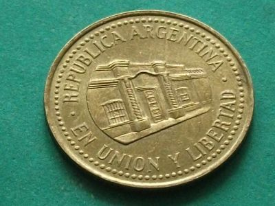 Лот: 11684515. Фото: 1. Монета 50 сентаво Аргентина 2009... Америка
