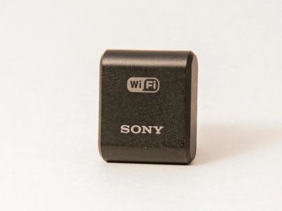 Лот: 15304581. Фото: 1. Компактный адаптер SONY Wi-Fi. Другое (аксессуары, расходные материалы)