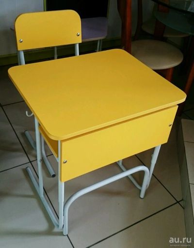 Лот: 10355857. Фото: 1. Парта и стул для школьника Желтый. Столики, стулья, парты