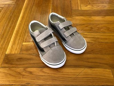 Лот: 14626810. Фото: 1. Vans детские кроссовки размер... Кеды, кроссовки