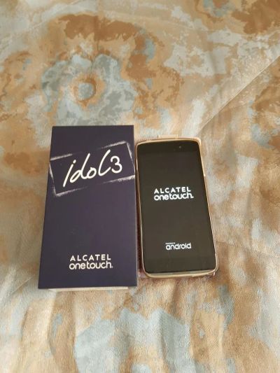 Лот: 11056680. Фото: 1. Смартфон Alcatel Idol 3 (5.5... Смартфоны