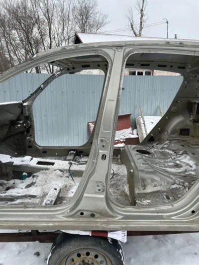 Лот: 24672201. Фото: 1. стойка кузова Renault Sandero... Кузов