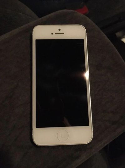 Лот: 8096421. Фото: 1. iPhone 5. Смартфоны