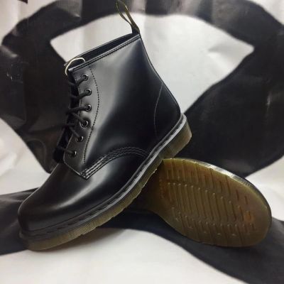 Лот: 10426603. Фото: 1. Ботинки Dr. Martens 101 Smooth... Ботинки, полуботинки