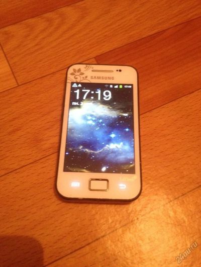 Лот: 6404514. Фото: 1. Samsung Galaxy Ace S5830 La Fleur. Смартфоны