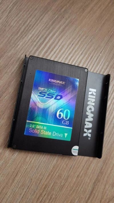 Лот: 10127321. Фото: 1. Жесткий диск SSD Kingmax / 60gb... SSD-накопители