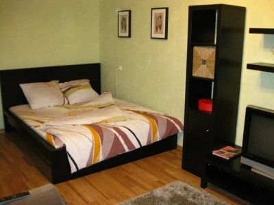 Лот: 4559010. Фото: 1. Сдается комната - Карамзина 18. Квартиры, студии