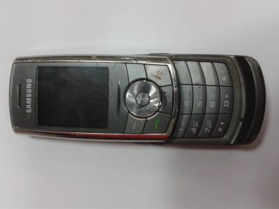 Лот: 6318152. Фото: 1. Сотовый телефон Samsung J610... Кнопочные мобильные телефоны