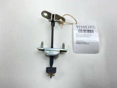 Лот: 24773860. Фото: 1. Ограничитель двери Toyota Lite... Кузов