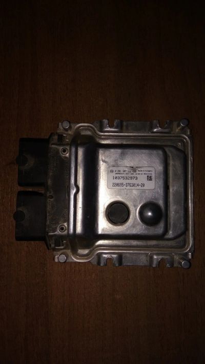 Лот: 12847035. Фото: 1. Компьютер.ЭБУ Bosch на УАЗ 390945... Электрооборудование