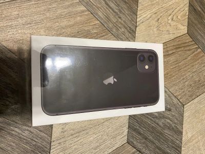 Лот: 16206110. Фото: 1. iPhone 11 128 новый. Смартфоны