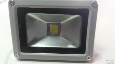 Лот: 5466186. Фото: 1. Прожектор 10 W 220V LED новый... Другое освещение